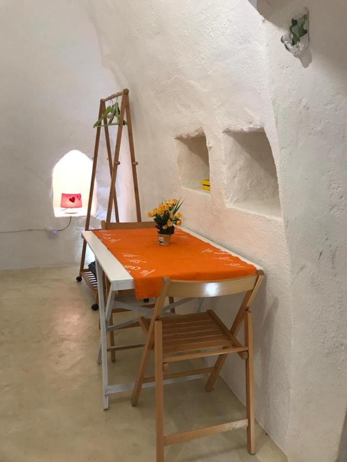 Trullo Contrada Specchi Apartment Racale Bagian luar foto
